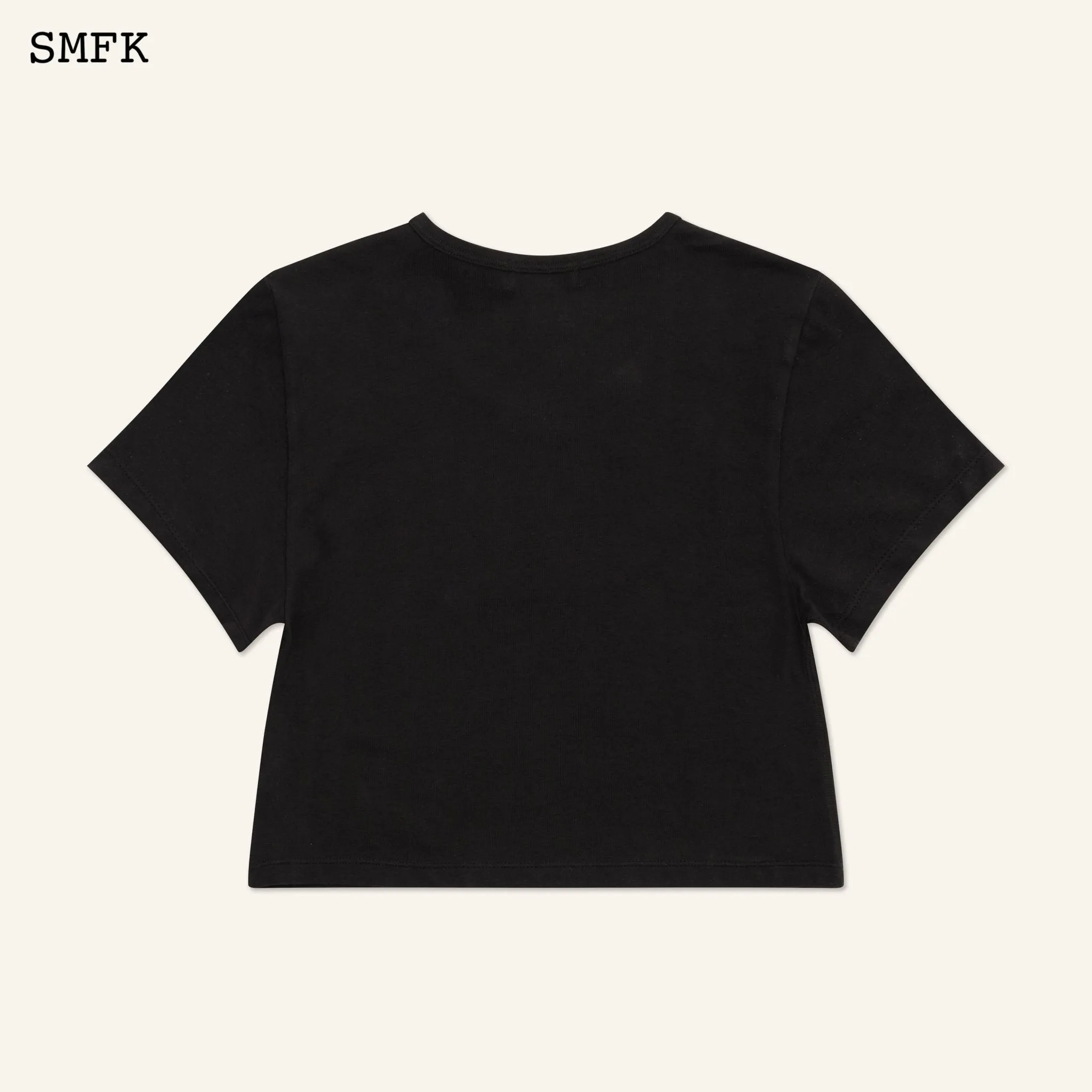 Compass Cross Classic Sporty Tights Tee In Black