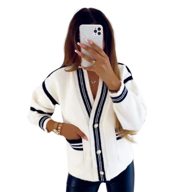 Ivyshape | Chic and Versatile Winter Cardigan