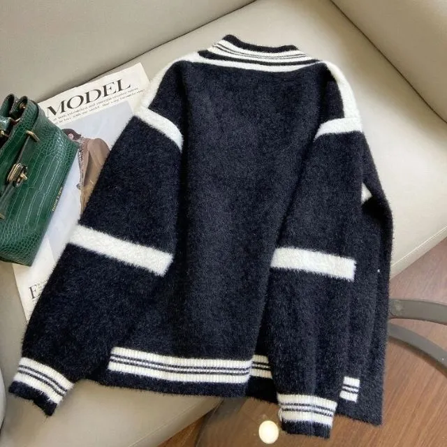Ivyshape | Chic and Versatile Winter Cardigan