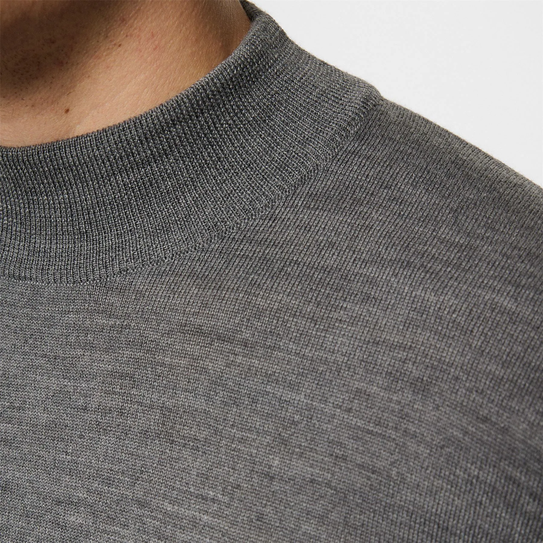 Korman Merino Turtle Neck Knit Mid Grey Melange - AW24