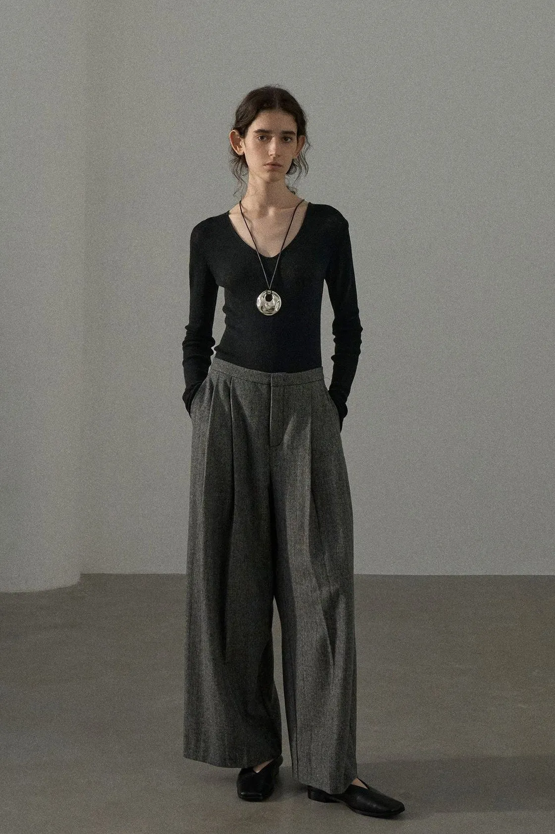 Wool containing V-neck basic knitwear | 7 color